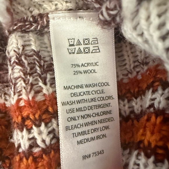 Shrinking Violet Zigzag Hooded Poncho - Brown, Cream, and Orange L - Picture 2 of 7